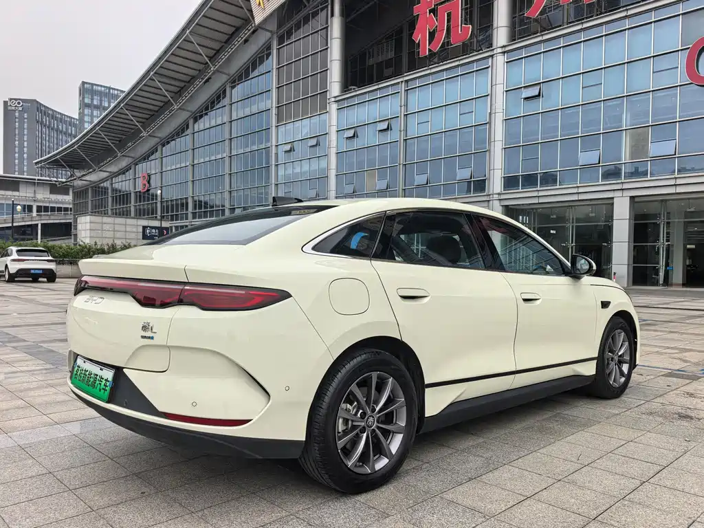 BYD Qin L — миниатюра 15