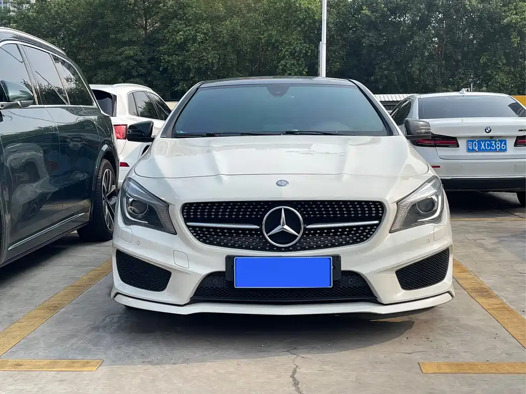 Mercedes-Benz CLA (Import)