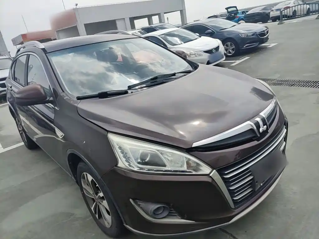 Luxgen U6 — миниатюра 4