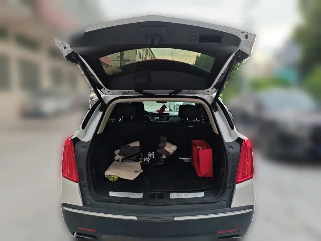 Cadillac XT5 — миниатюра 15