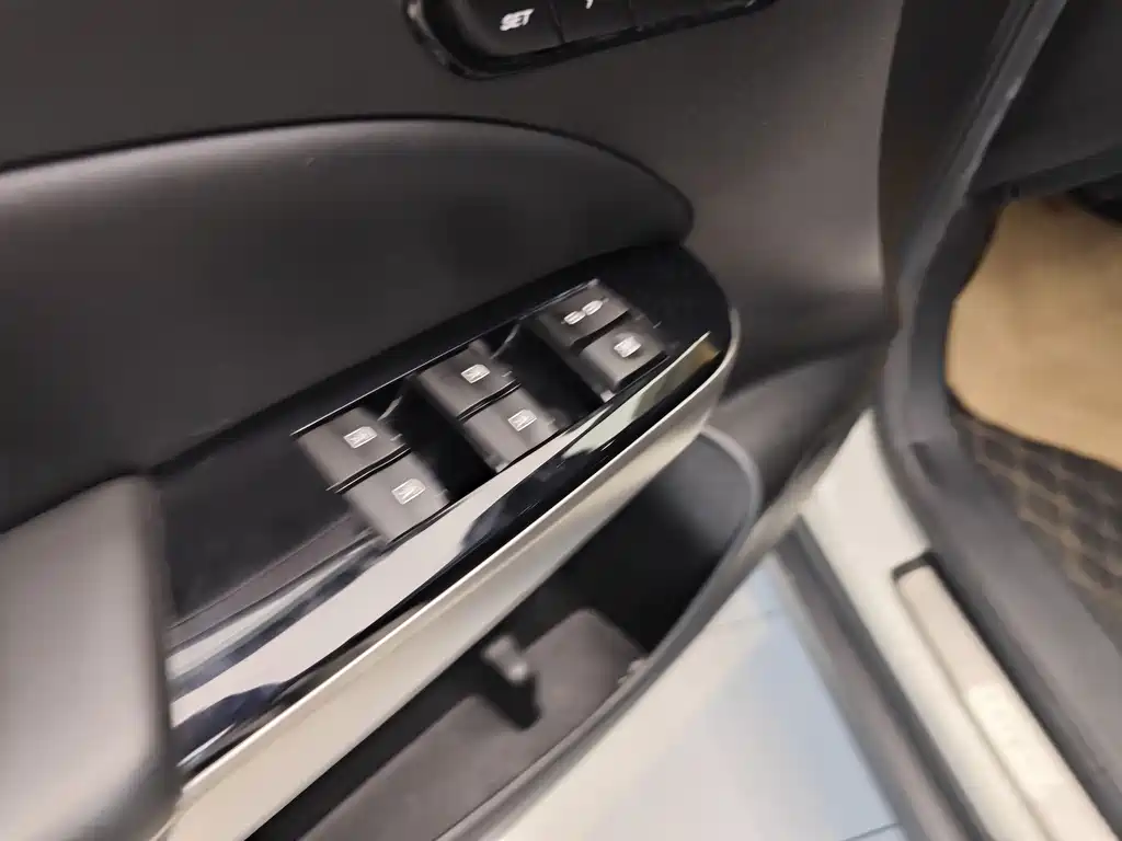 GAC GS8 2020 390T Luxury Smart Connect ( мест)