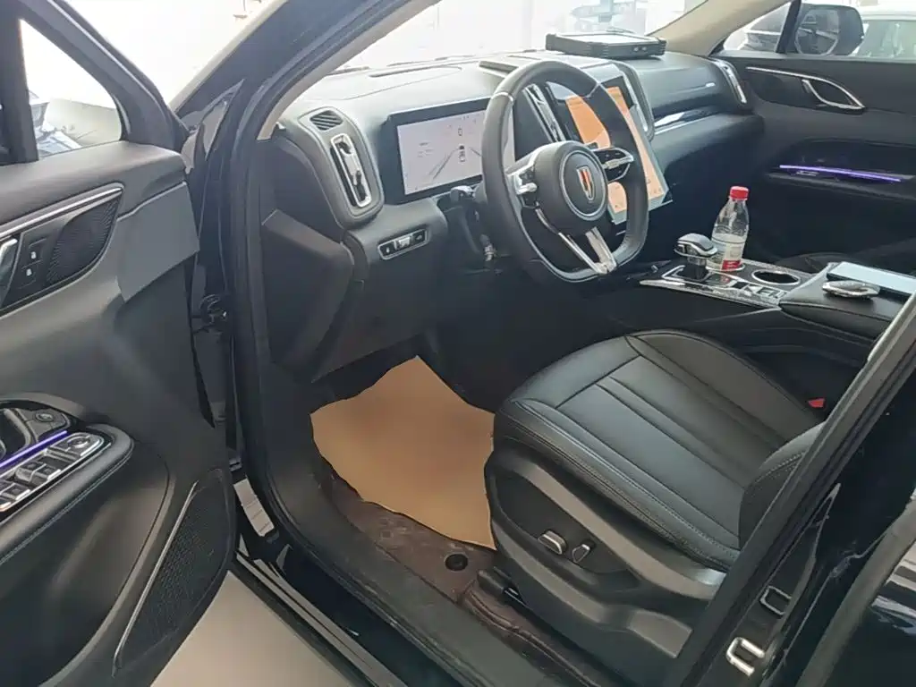Hongqi Hongqi HS3 PHEV — миниатюра 16