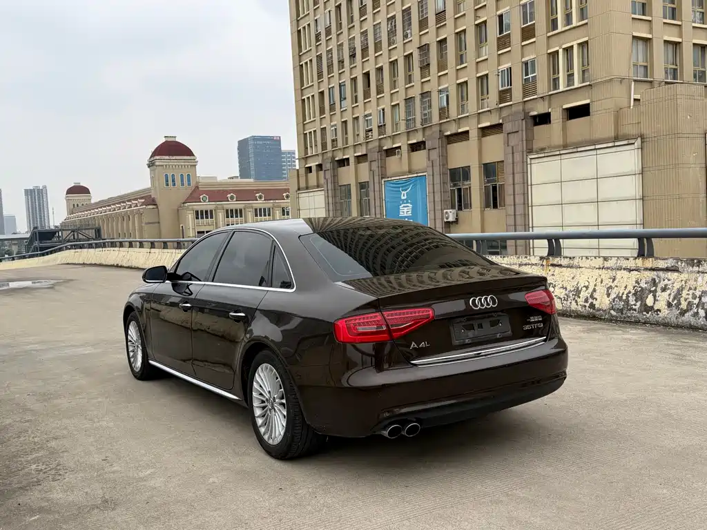 Audi A4L — миниатюра 16
