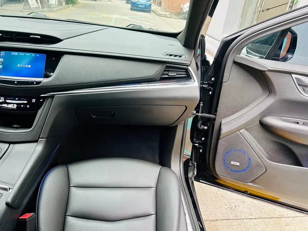 Cadillac XT5 — миниатюра 14