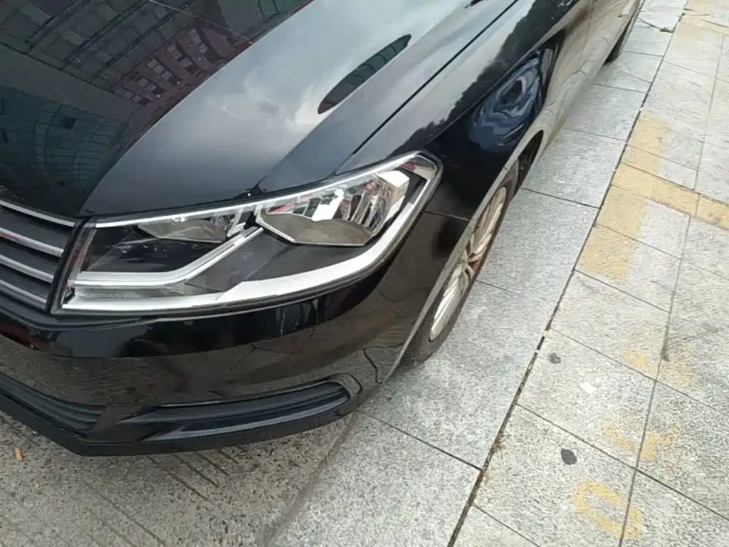 Volkswagen Santana — миниатюра 24