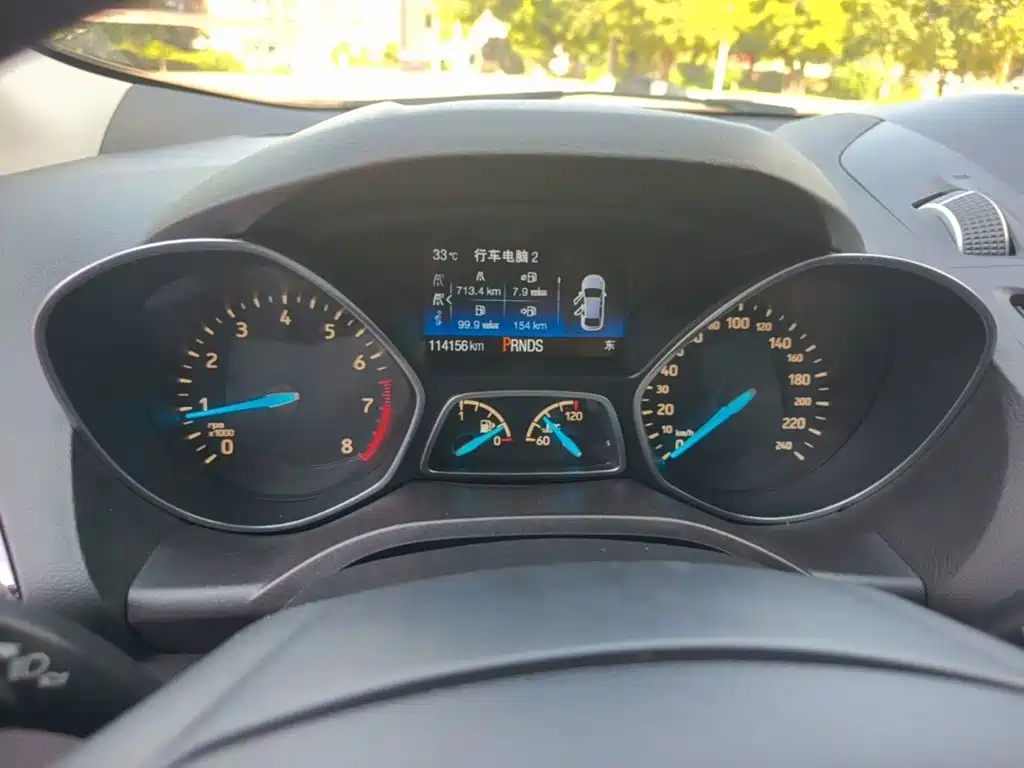 Ford Kuga — миниатюра 12