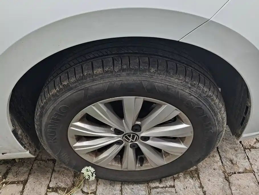 Volkswagen Lavida — миниатюра 6