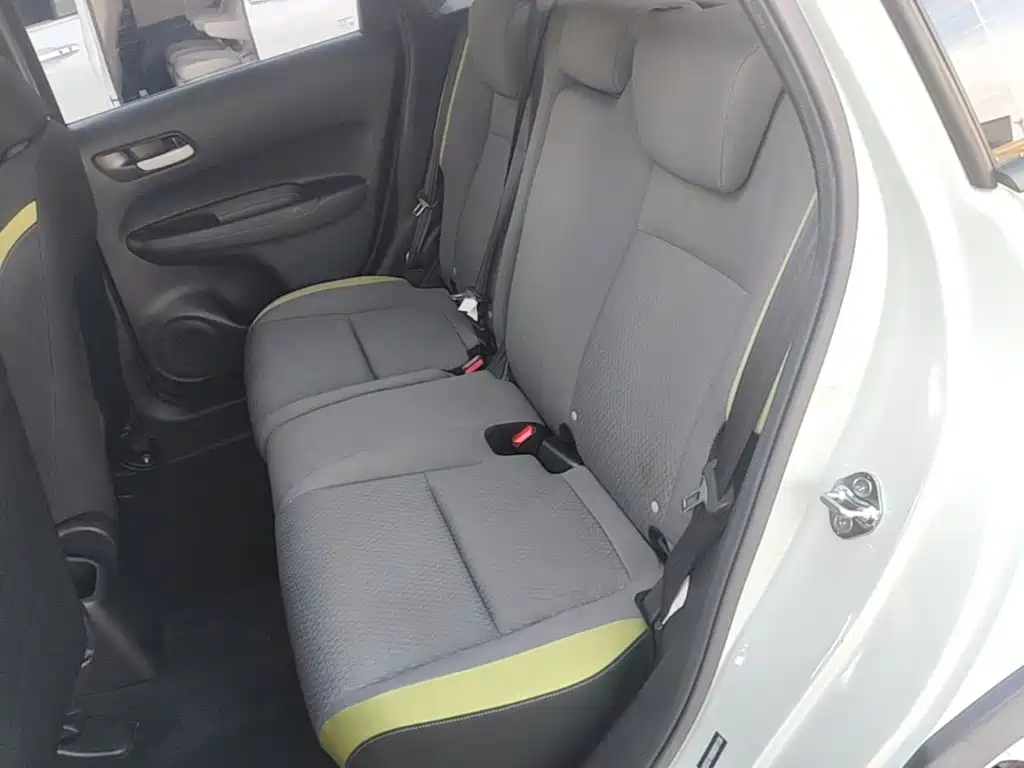 Honda Fit — миниатюра 17