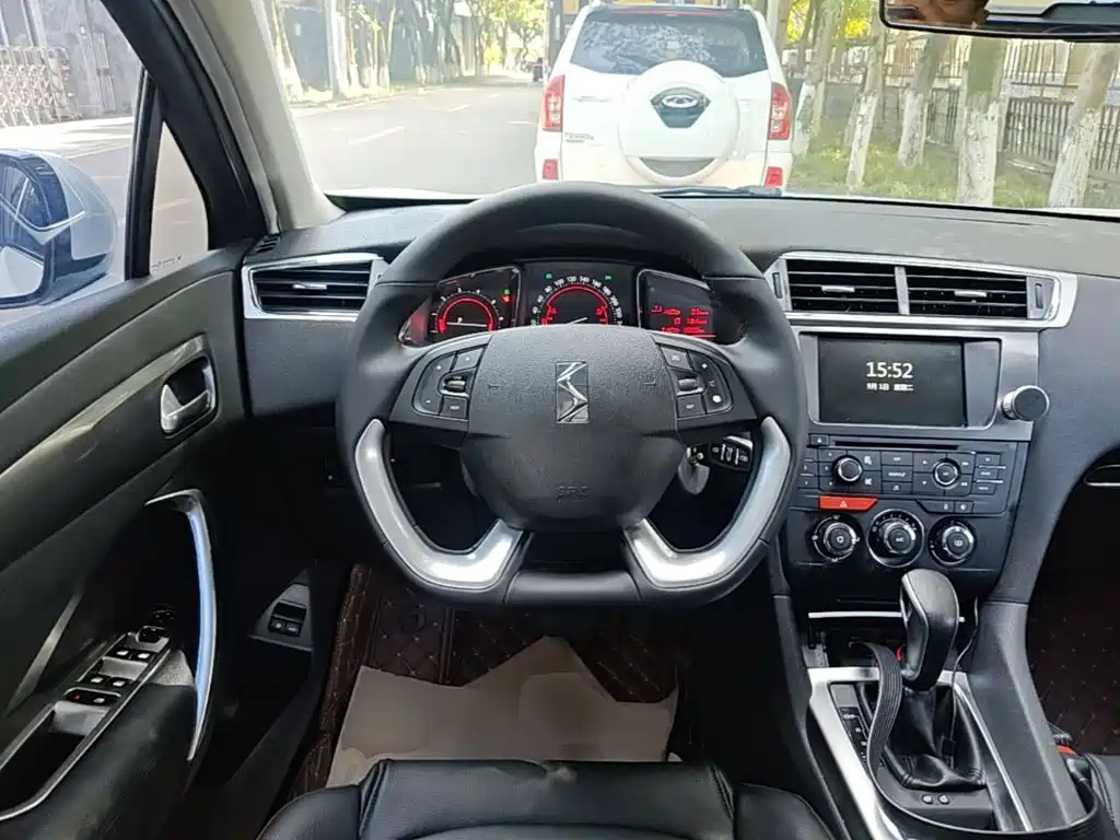 DS DS 6 — миниатюра 11