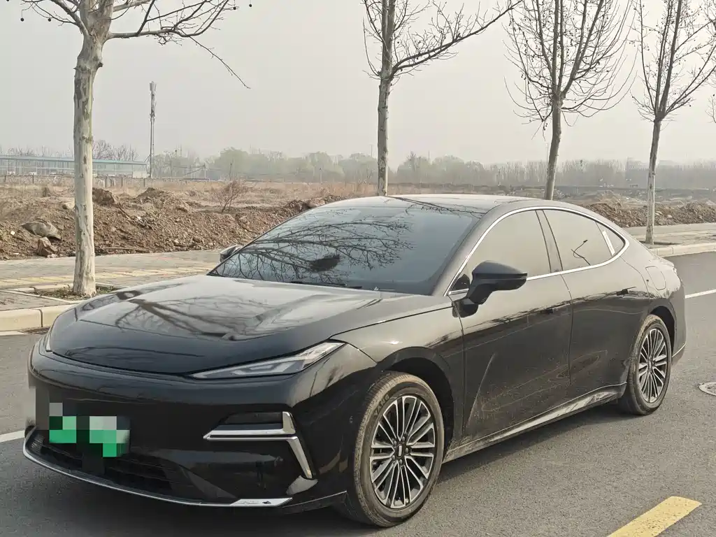 GEELY GALAXY GALAXY SPARKLE 8