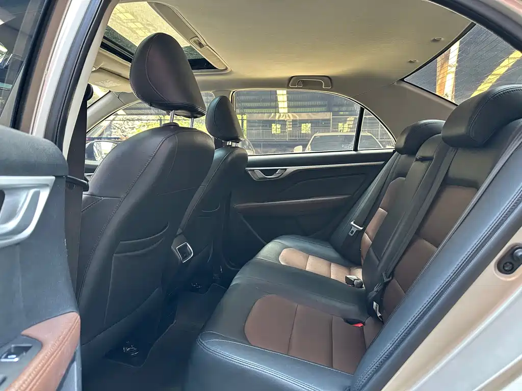 Geely Vision — миниатюра 8