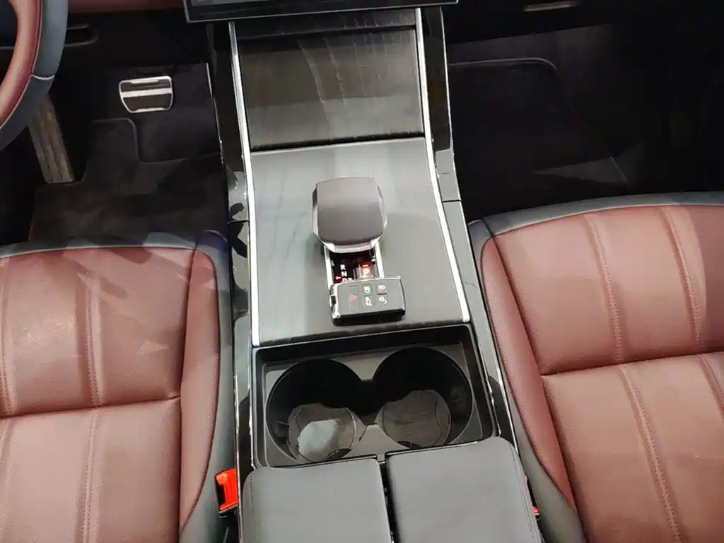 Land Rover Evoque — миниатюра 10