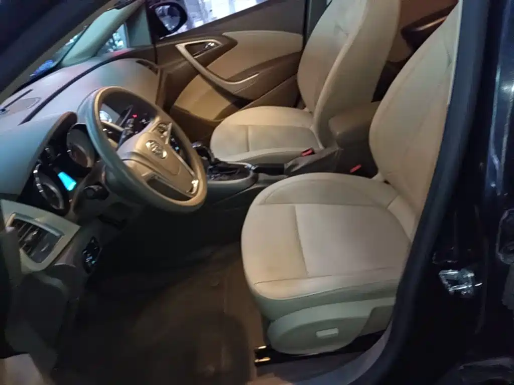 Buick Excelle — миниатюра 15