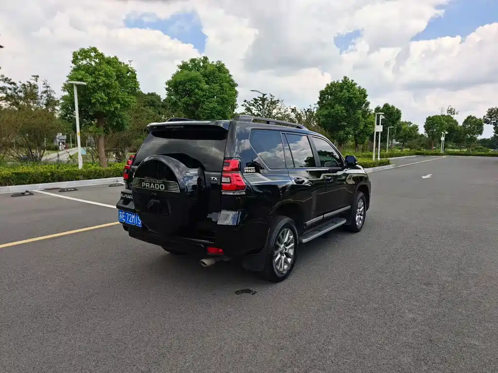 Toyota Prado — миниатюра 8