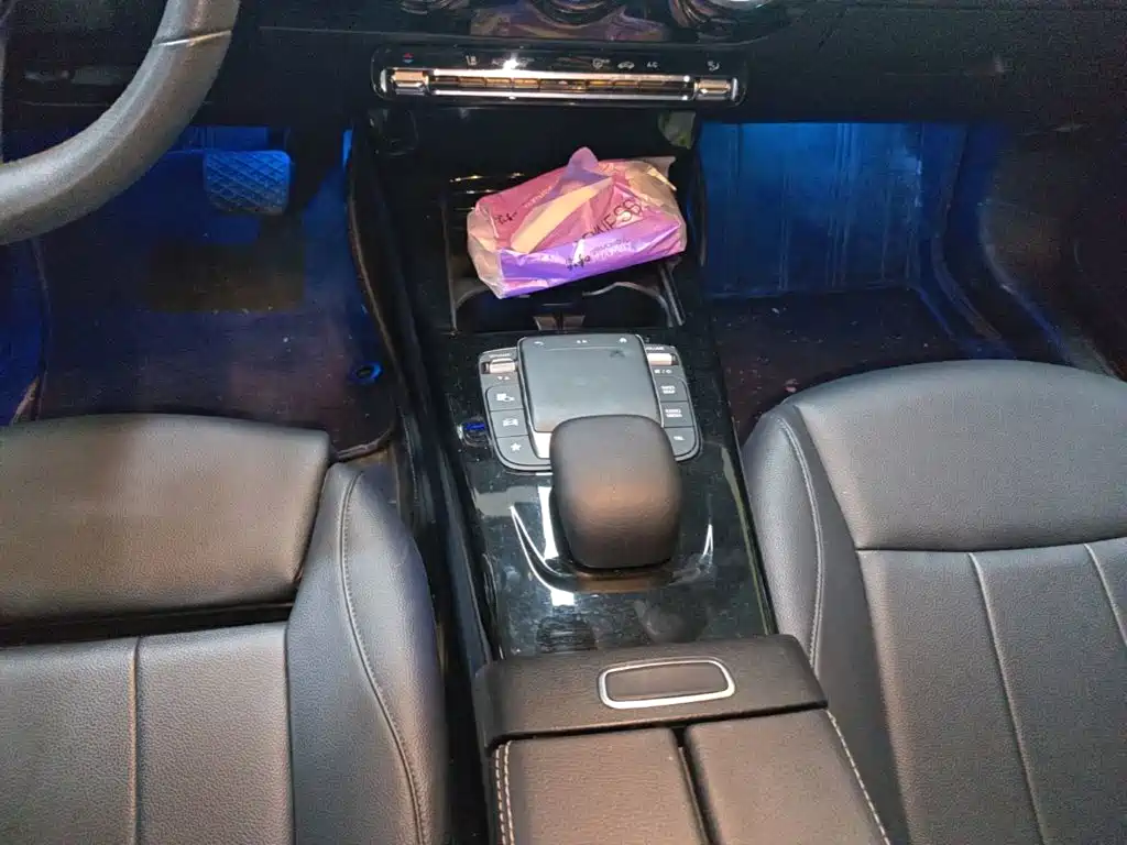Mercedes-Benz A-Class — миниатюра 14