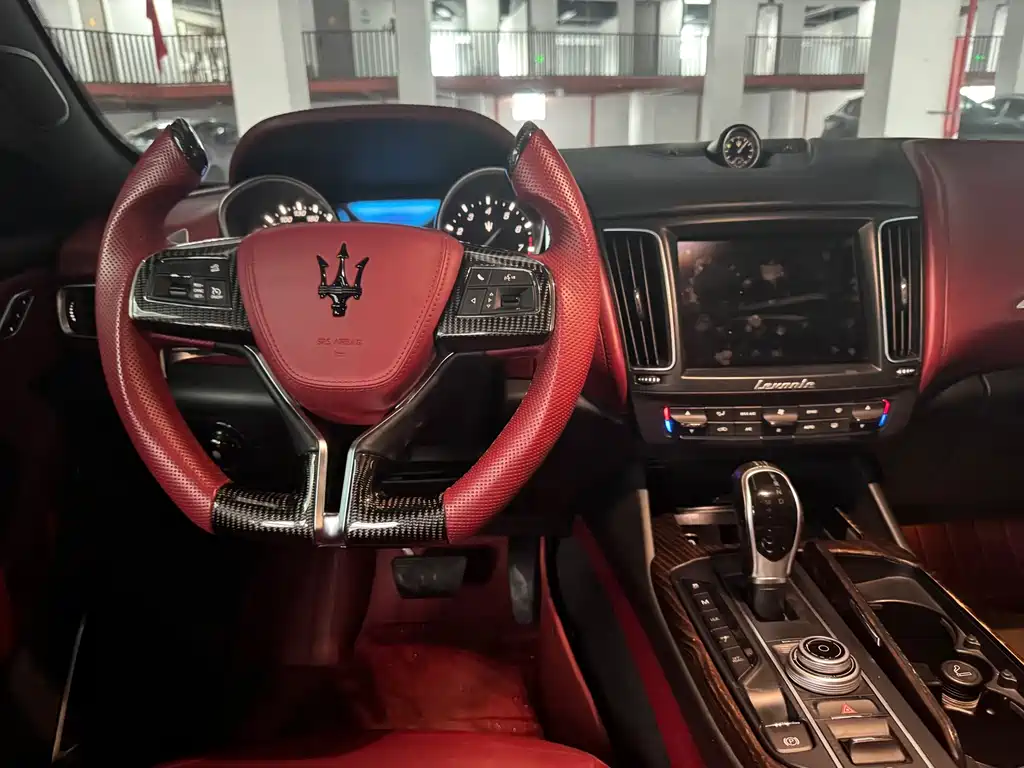 Maserati Levante — миниатюра 9