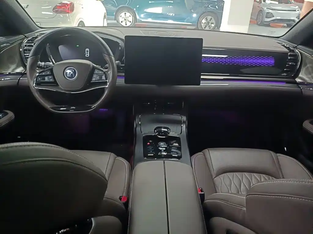 BYD Han — миниатюра 10