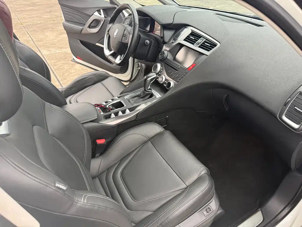 DS DS 5 — миниатюра 11