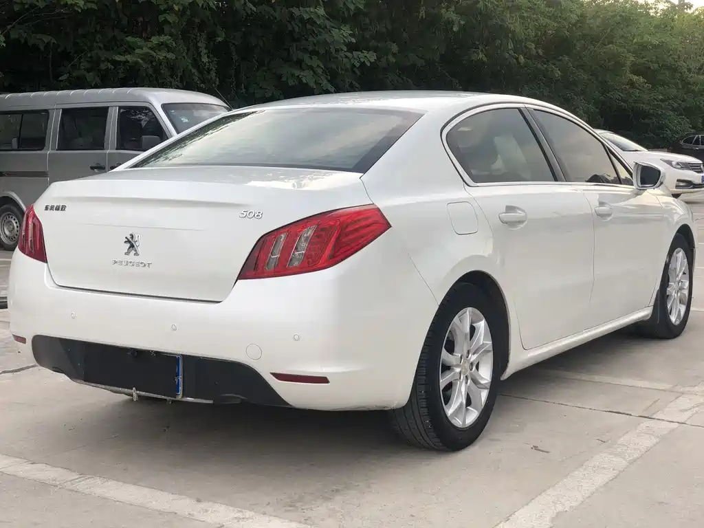 Peugeot 508 — миниатюра 12