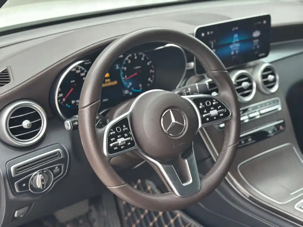 Mercedes-Benz GLC — миниатюра 6