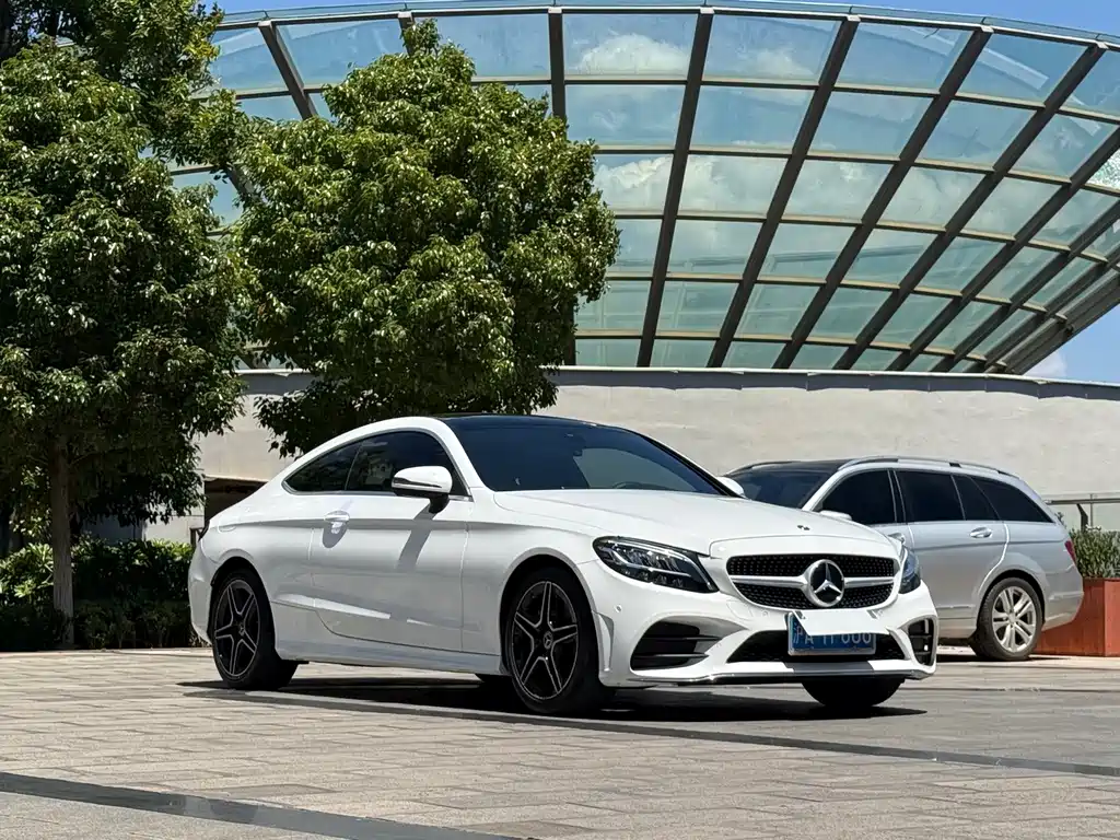 Mercedes-Benz C-Class (Import) — миниатюра 3