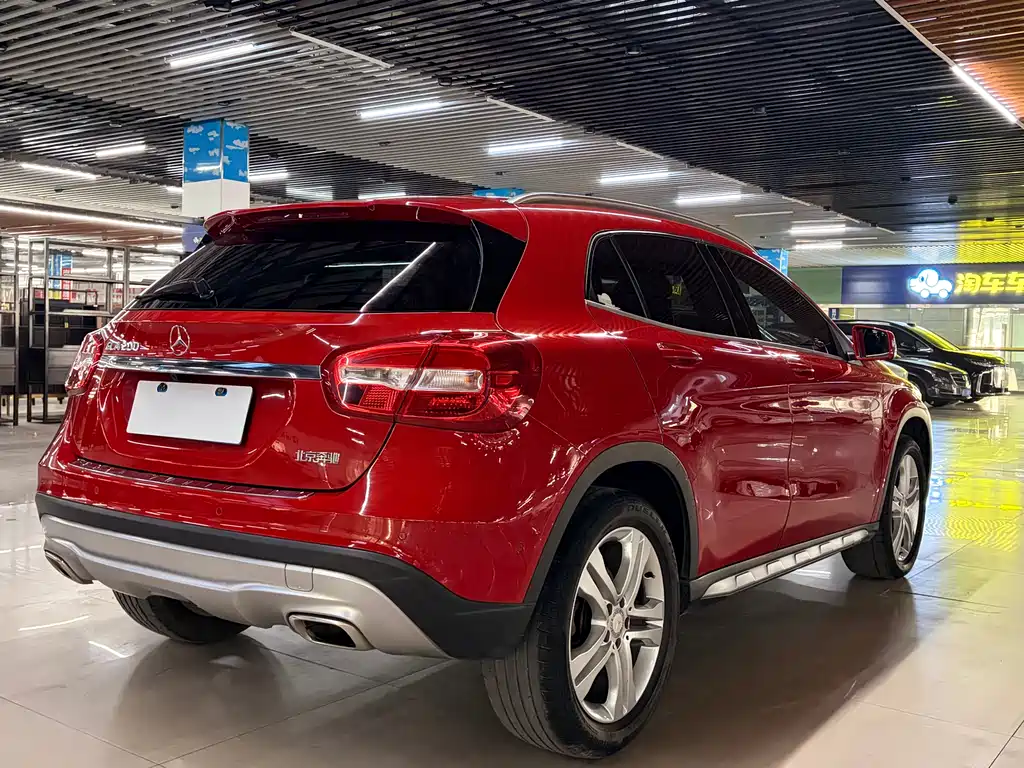 Mercedes-Benz GLA 2016 GLA 200
