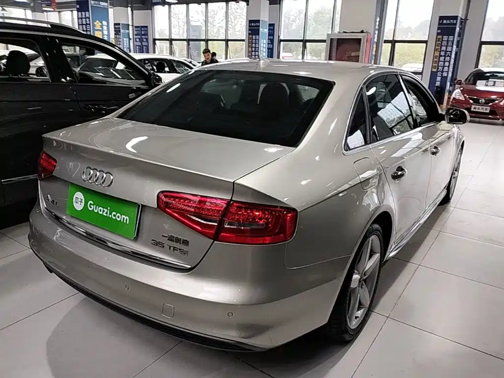 Audi A4L — миниатюра 7