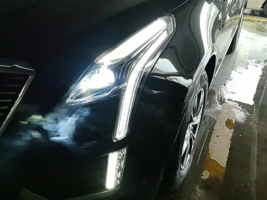 Cadillac XT5 2021 28T Luxury