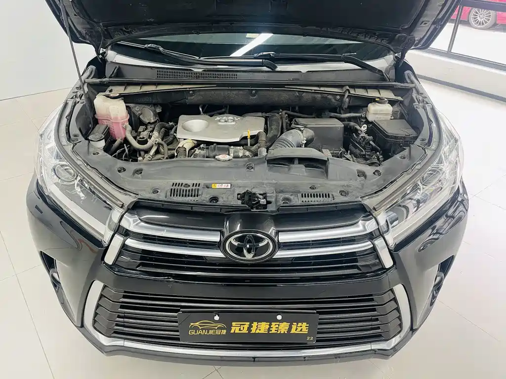 Toyota Highlander — миниатюра 2