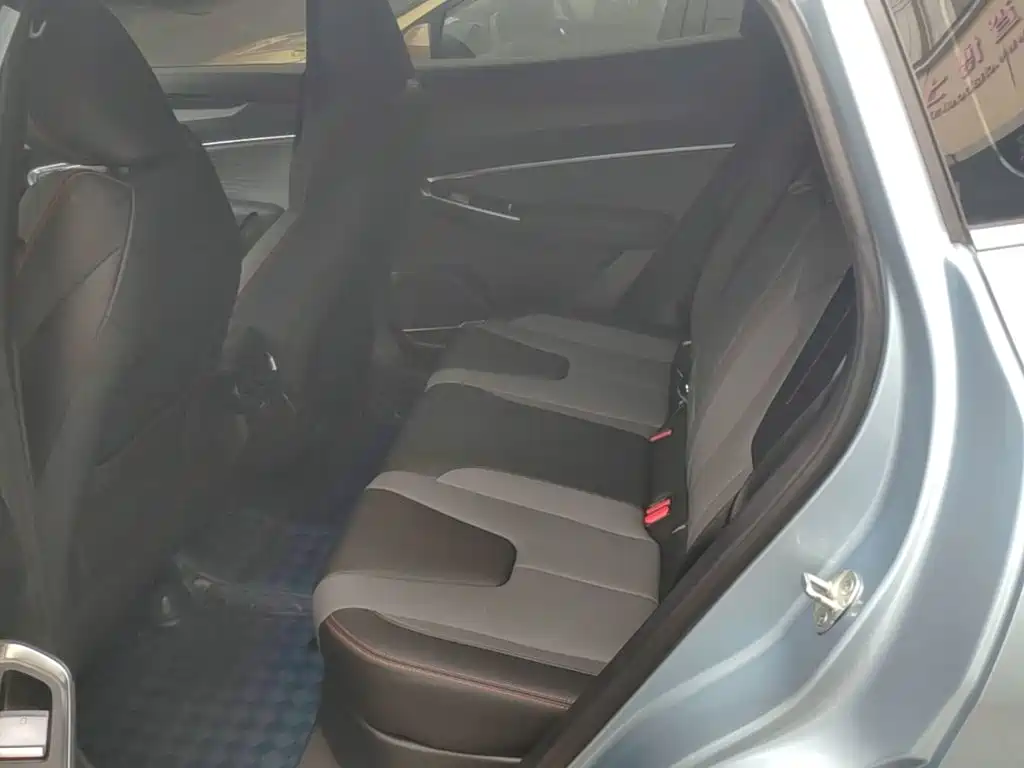 Geely Boyue — миниатюра 17