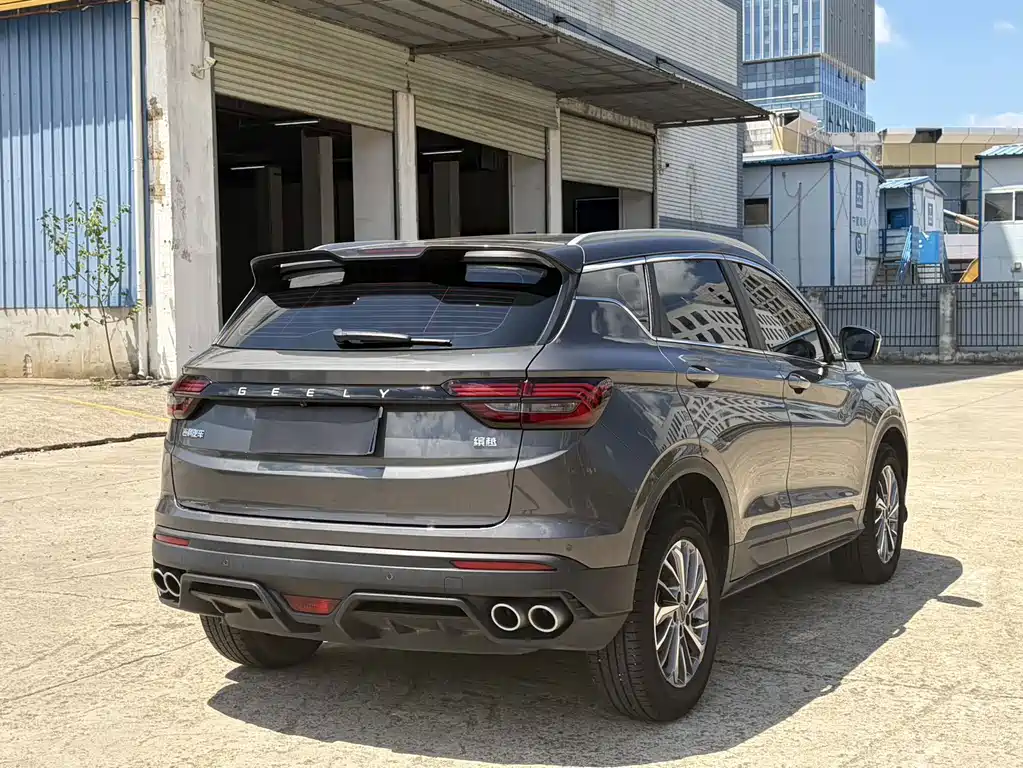Geely Binyue — миниатюра 7
