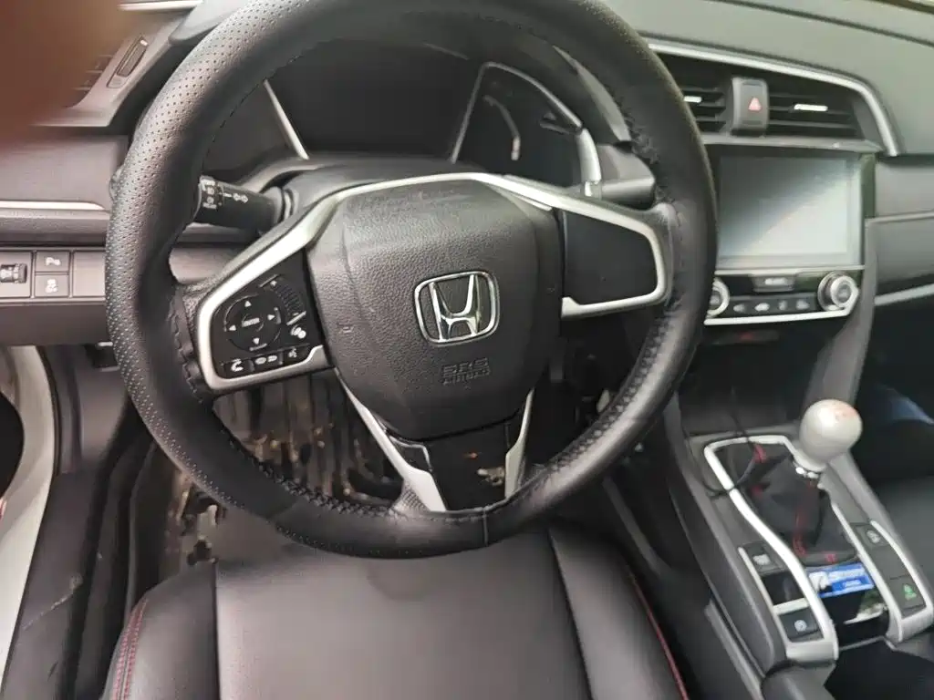 Honda Civic — миниатюра 3