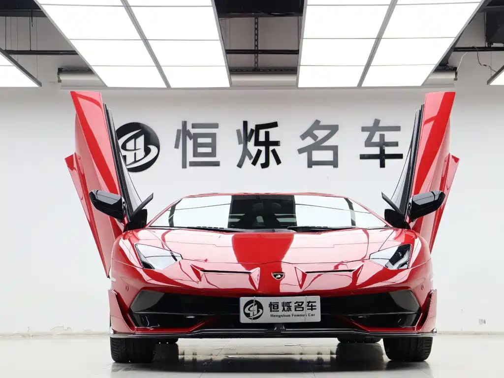 Lamborghini Aventador — миниатюра 19