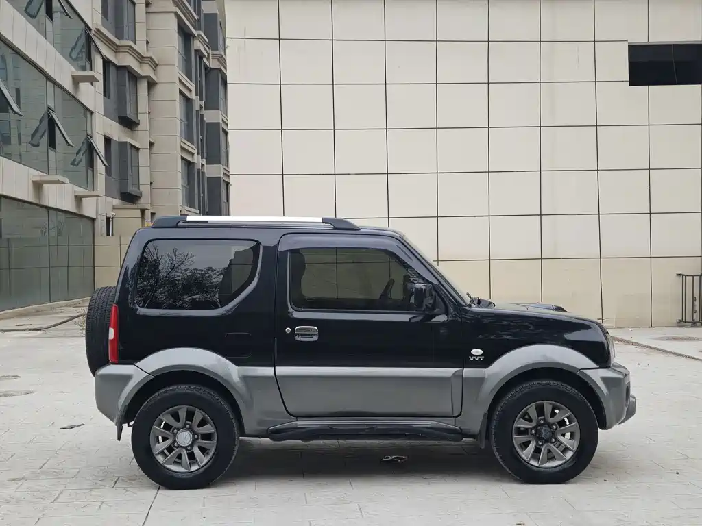 Suzuki Jimny — миниатюра 4