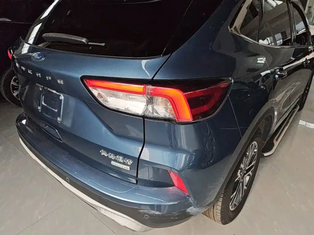 Ford Escape — миниатюра 8