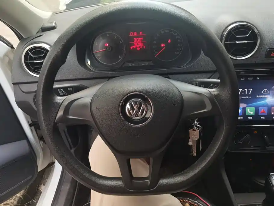 Volkswagen Jetta — миниатюра 15