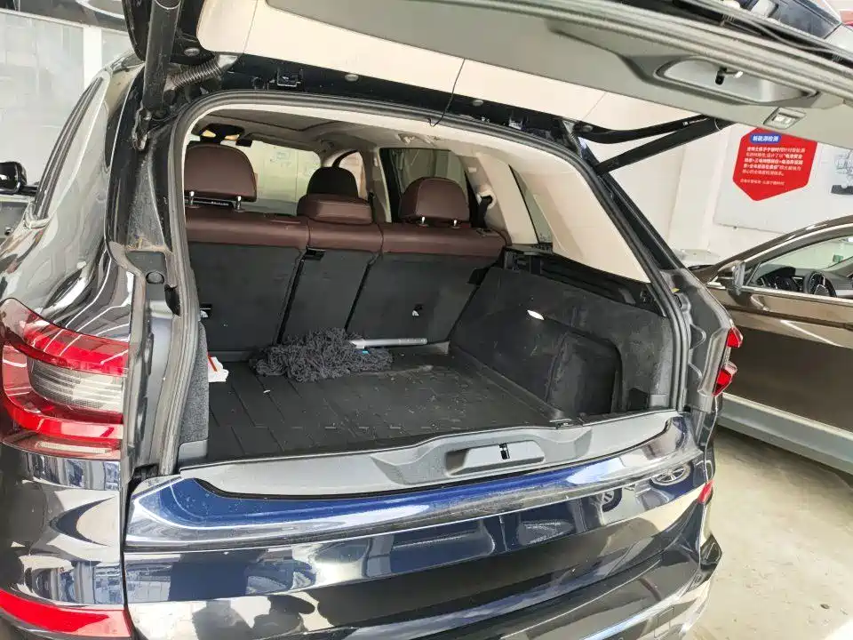 BMW X5 — миниатюра 8