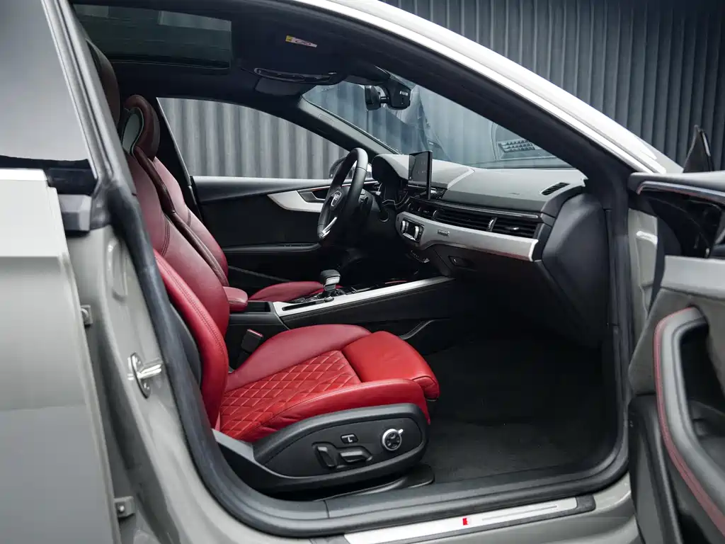Audi S5 — миниатюра 20