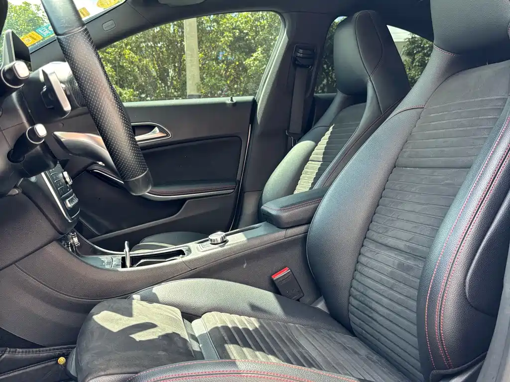 Mercedes-Benz CLA (Import) — миниатюра 9