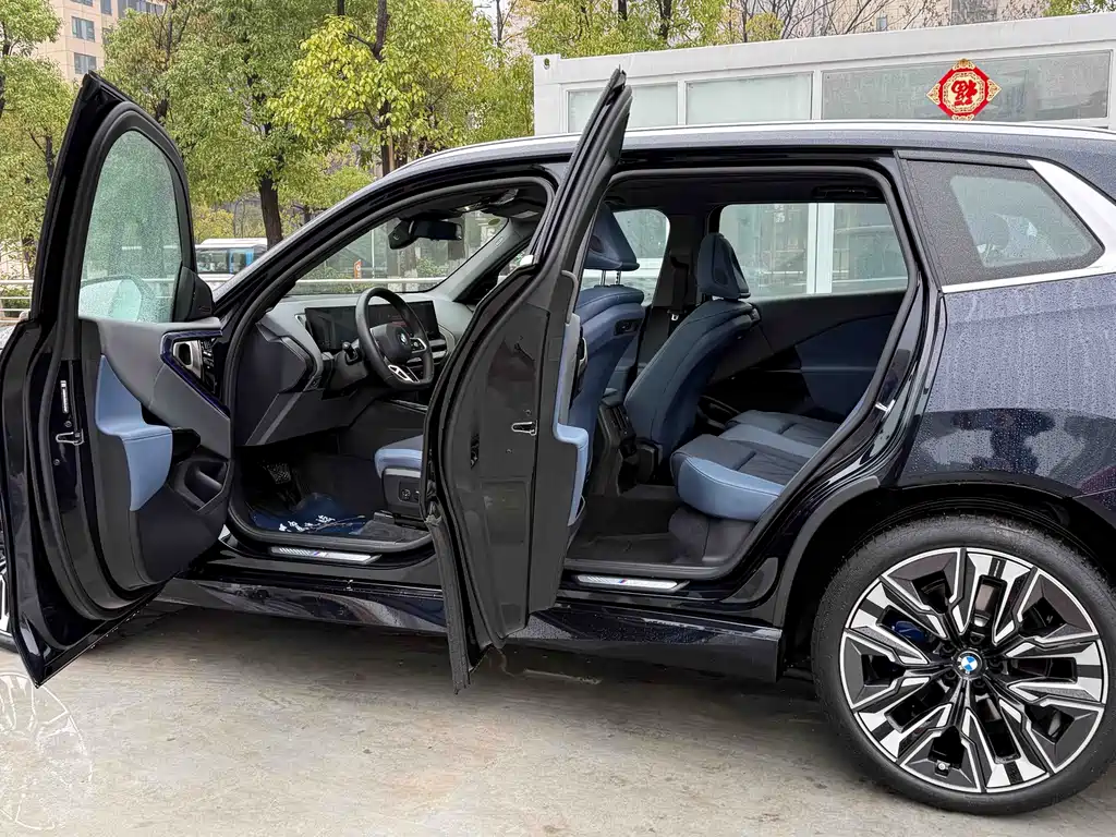 BMW X3 2025 xDrive30L Premium M Sport
