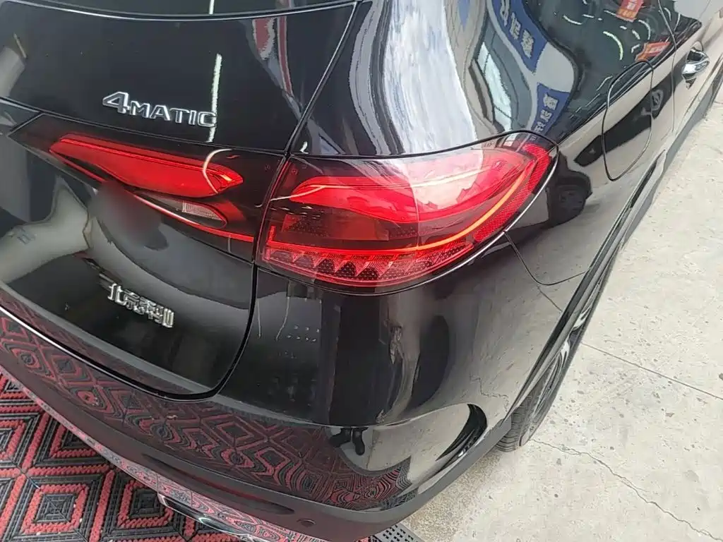 Mercedes-Benz GLC — миниатюра 8