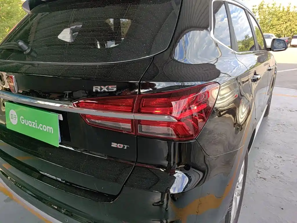 Roewe RX5 — миниатюра 8