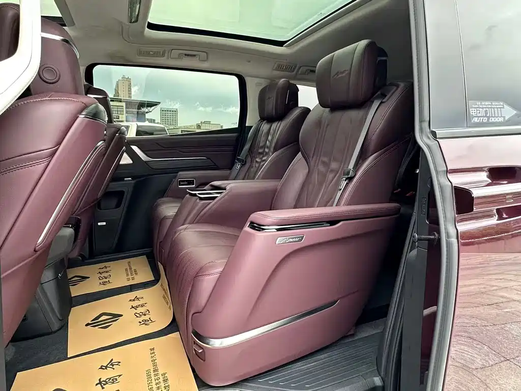 Buick Century 2023 2.0T мест