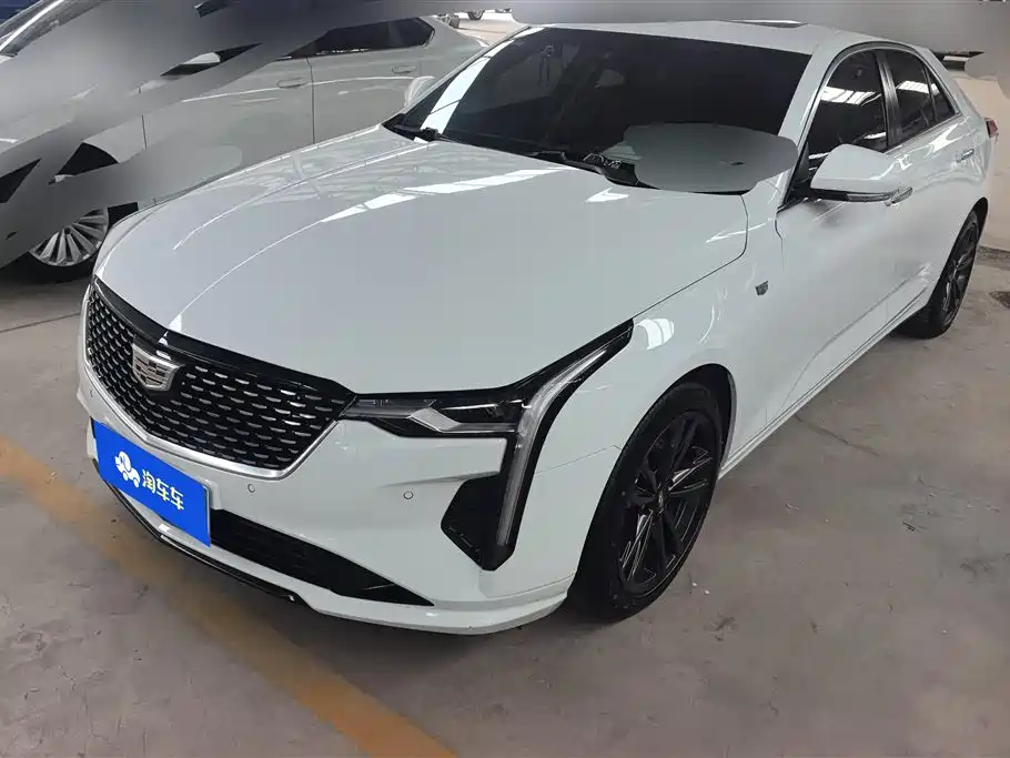 Cadillac CT4 2021