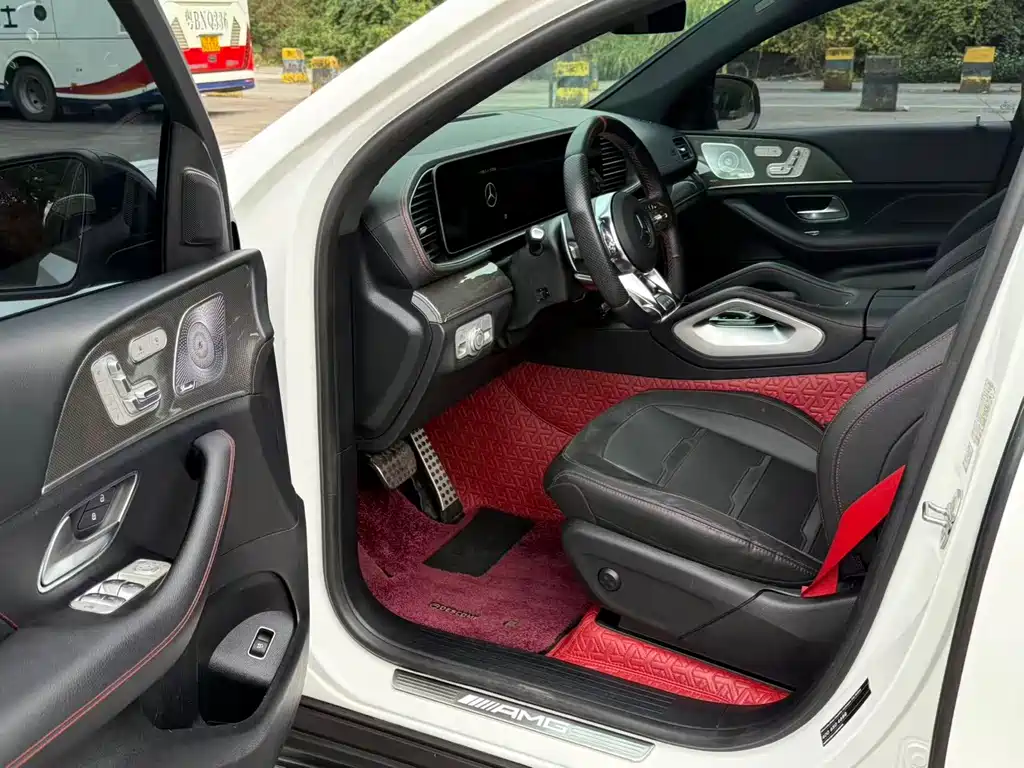 MERCEDES-BENZ GLE COUPE AMG