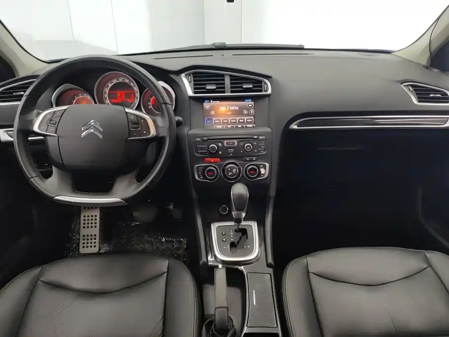 Citroen C4L — миниатюра 12