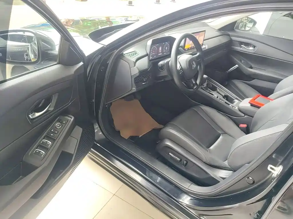 Honda Accord — миниатюра 16