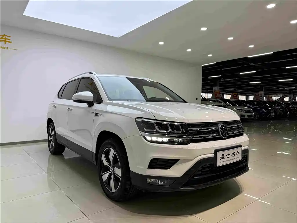 Volkswagen Tharu — миниатюра 4