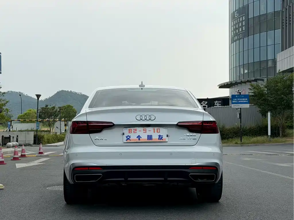 Audi A4L — миниатюра 8