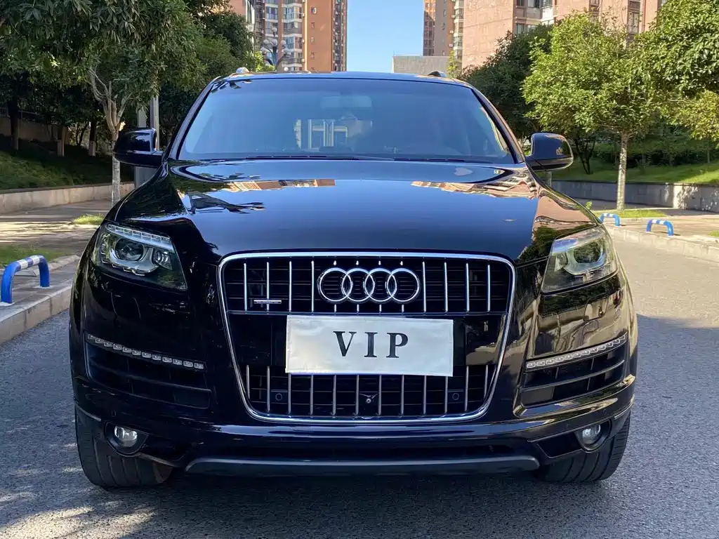 Audi Q7 — миниатюра 2